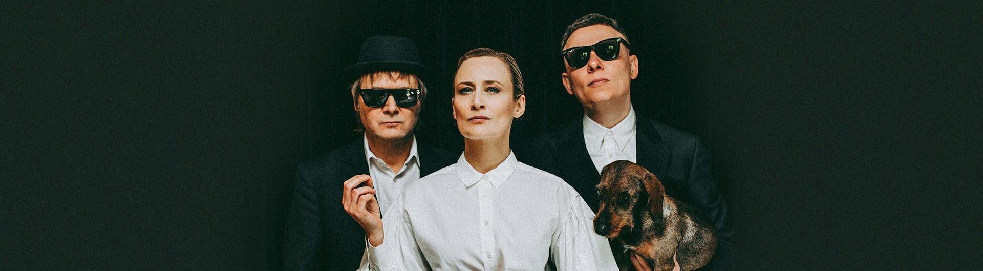 Book Hooverphonic for your event